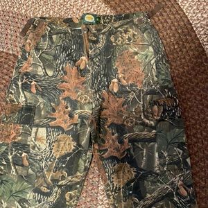 Men’s camo jeans